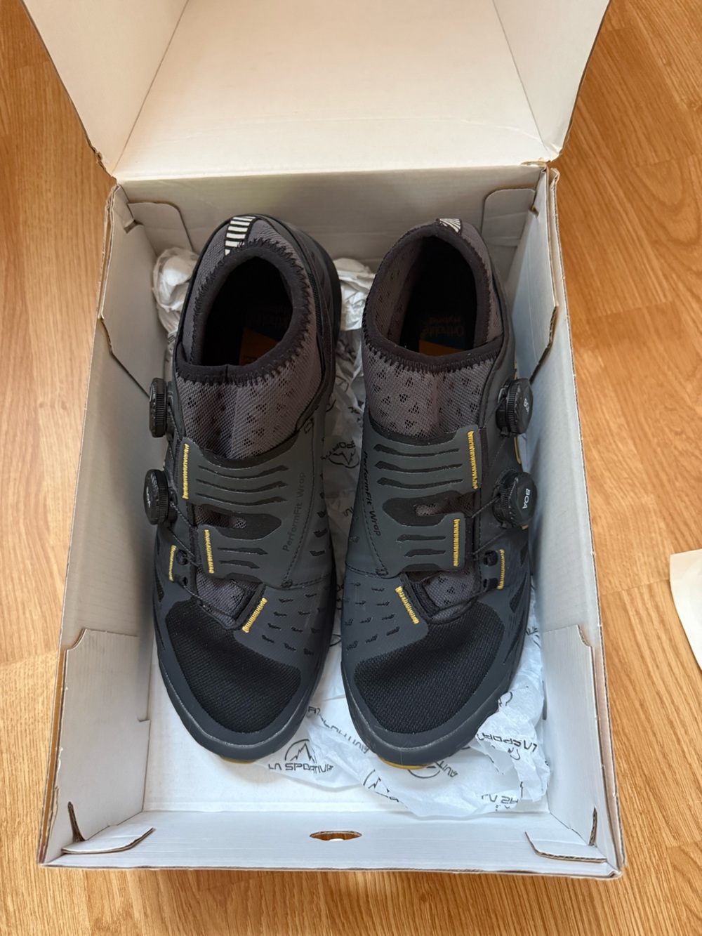 La Sportiva Men's Jackal II BOA